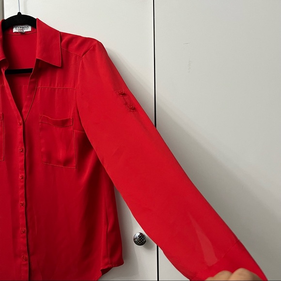 EXPRESS Solid Red Two Pocket Portfolio Shirt
Blouse Button Down Slim Fit Top S - Picture 5 of 16